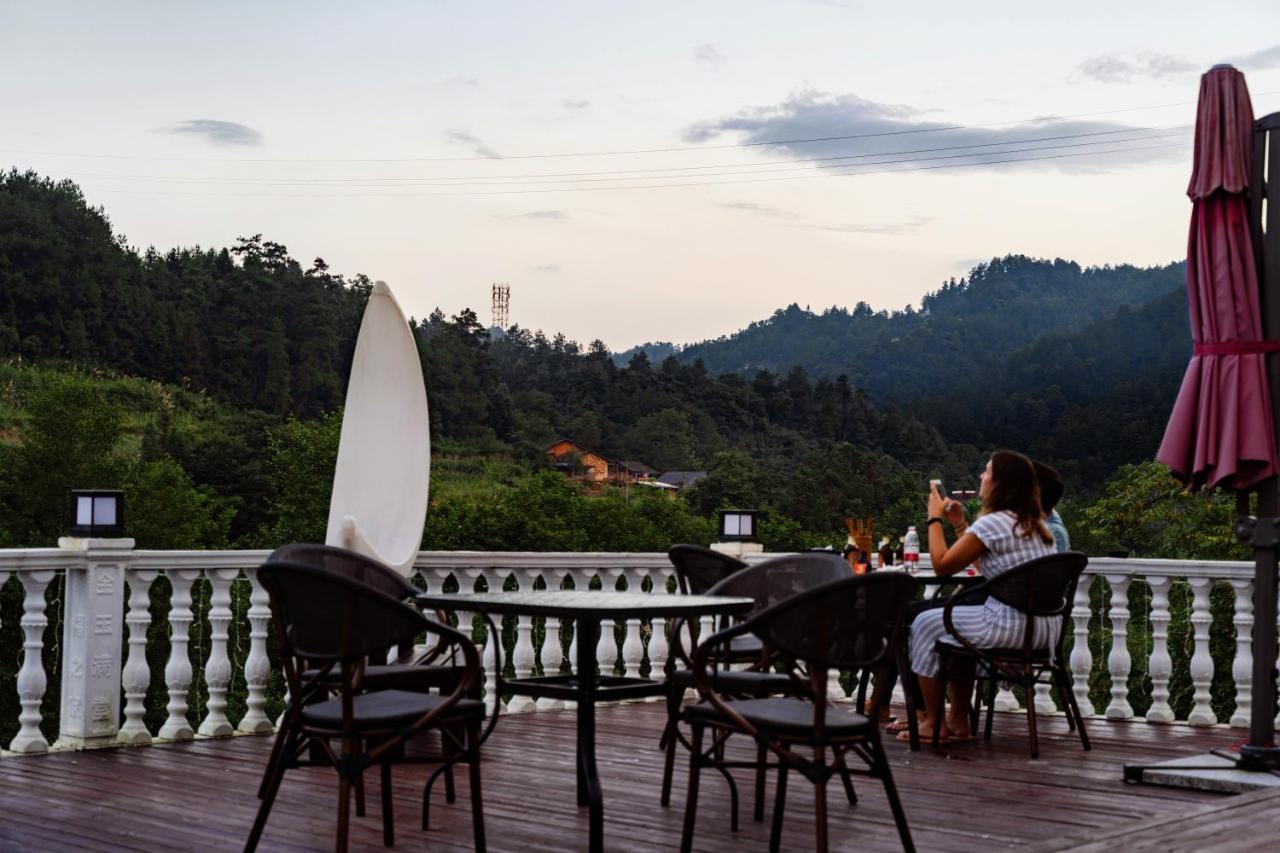Whispering Mountains Boutique Hotel Trương Gia Giới Ngoại thất bức ảnh